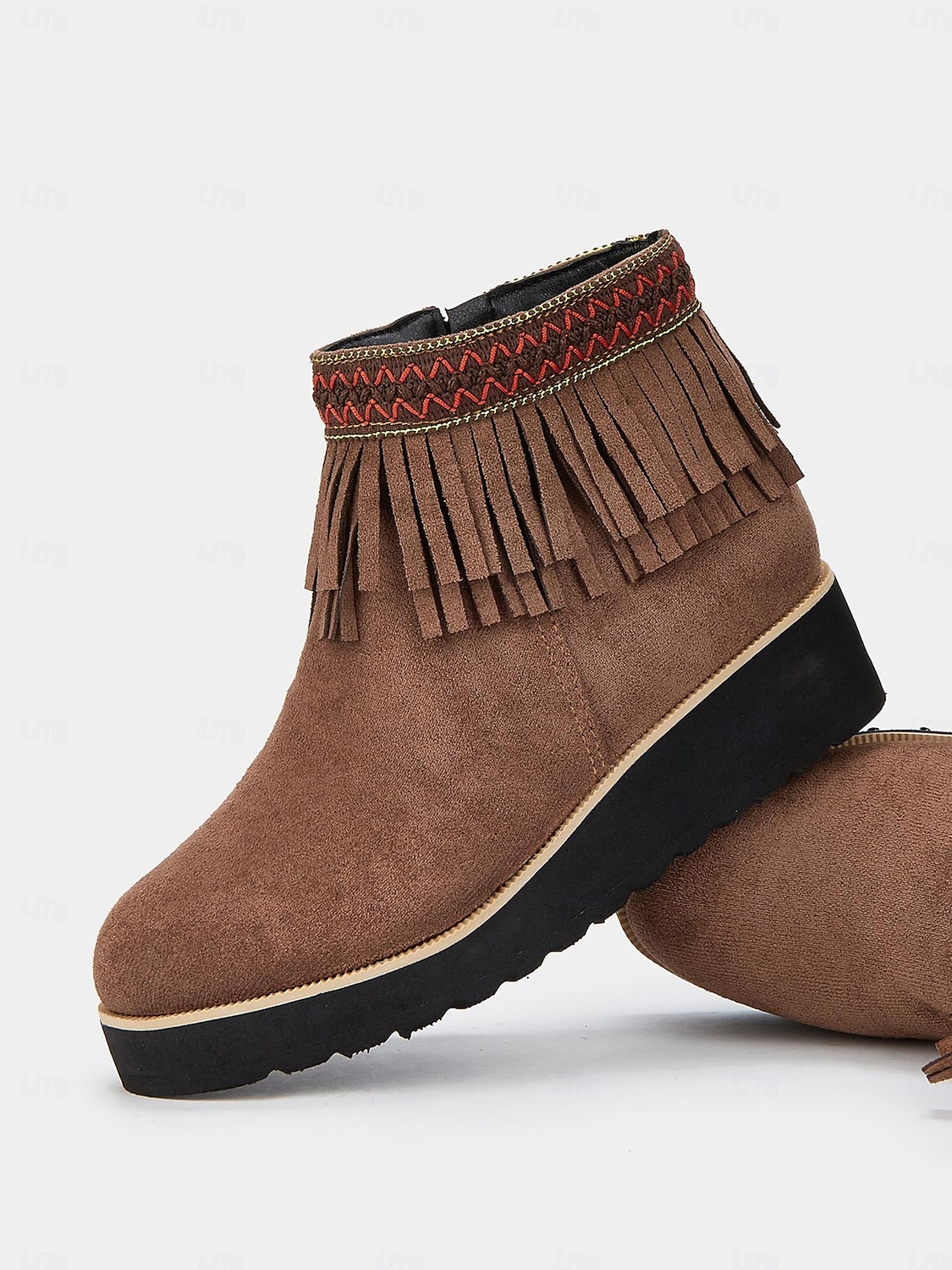 Femmes Bottes Quotidien Broderie Bottines Gland Broderie Compensé Bout Rond Vacances ancien Occasionnel Faux daim Fermeture éclair Noir Bleu Marron de 2025 ? $32.99 –P1