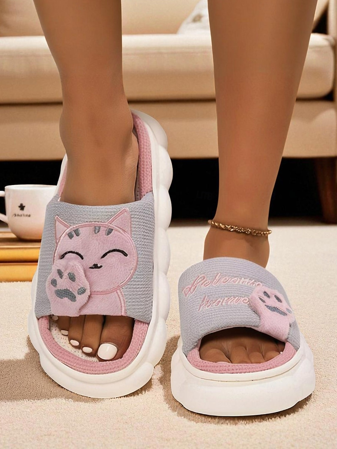 Pantufas femininas estilo cat paw slide – pantufas com solado de espuma macio e aberto para ambientes internos, ideais para a vida no dormitório, relaxamento em casa e noites aconchegantes de 2025 por $14.99 –P3