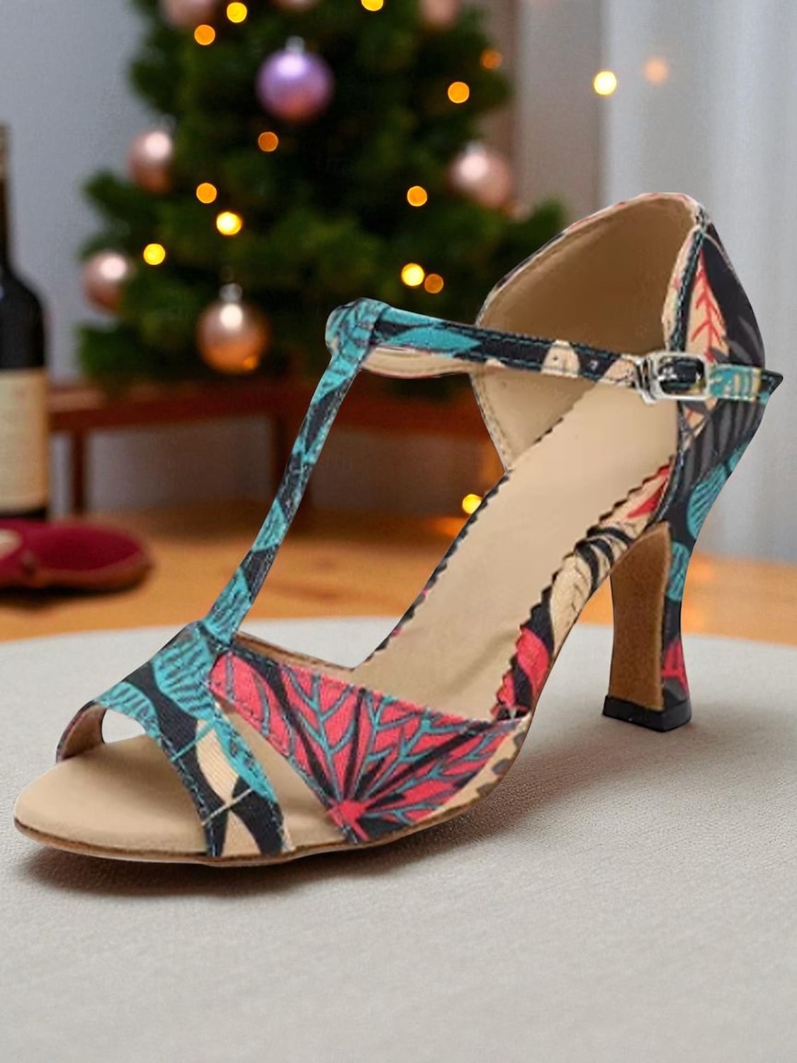 Sapatos de dança latina femininos com salto baixo - sandálias de salão profissionais coloridas com tiras em T para salsa, rumba e treinamento prático de 2026 por $59.99 –P1
