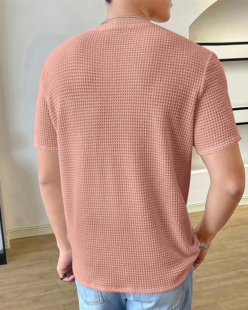 Homme T-shirt gaufré T-shirt Chemise à manches courtes Manche Courte Col ras du cou Été Uni Mode Designer Basique Jacquard Vacances Rue Sortir Rose Claire Kaki Café T-shirt haut de gamme pour homme de 2026 ? $18.49 –P2