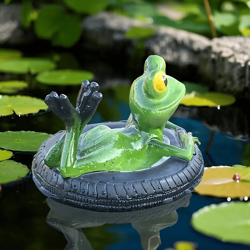 Figurine de grenouille et de tortue en résine dans un canoë, ornement flottant, figurine d'animal flottant réaliste avec des yeux jaunes, cadeaux idéaux pour le jardin, la piscine ou la rivière de 2025 ? $20.99 –P5