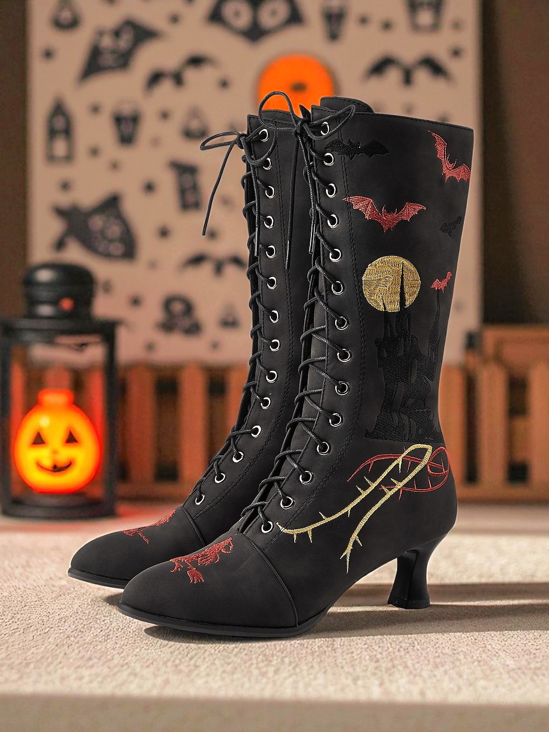 Dámské gotické halloweenské vyšívané šněrovací boty - vintage styl černého kostýmu čarodějnice z roku 1900, podpatky do půli lýtek pro cosplay, večírky a tematické akce 2025 - $59.99 –P4