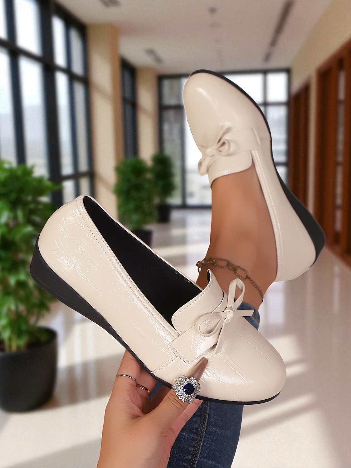 Cremefarbene Loafer aus Kunstleder für Damen – bequeme Slipper mit Schleife und Keilabsatz, lässig-elegante Schuhe fürs Büro, zum Einkaufen und für den Alltag 2025 - $26.99 –P6