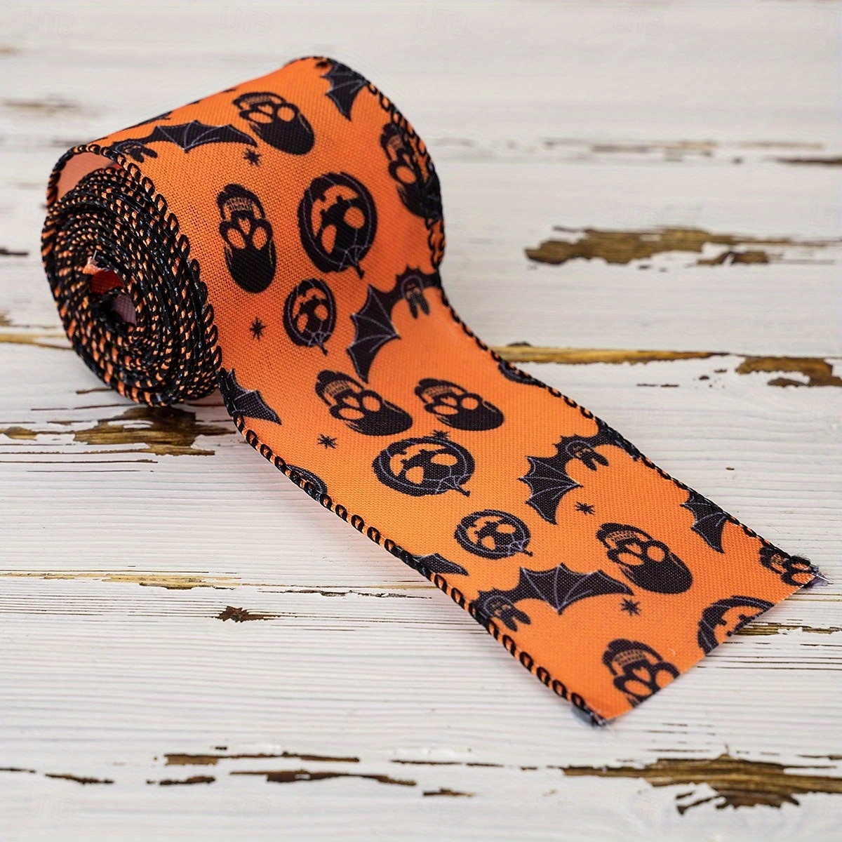 Nastro con bordo rinforzato per Halloween, 4 rotoli, nastro stampato a forma di pipistrello, ragno, zucca, gambe di strega, cappello, pois, nastri in grosgrain per Halloween, ghirlanda per la casa, del 2025 a $9.49 –P9
