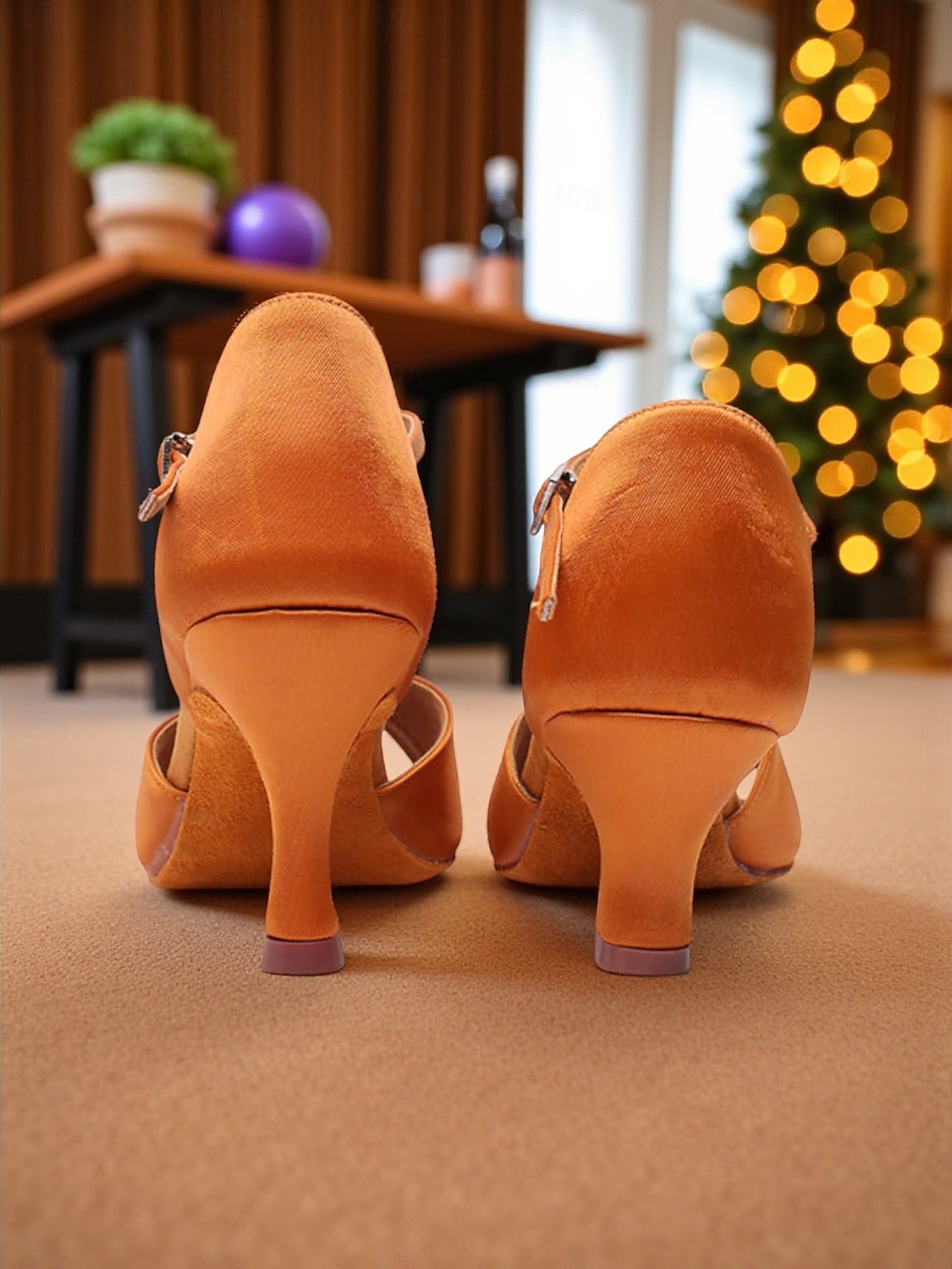 Scarpe da ballo latino da donna - eleganti tacchi a spillo con cinturino a T in raso e fibbia regolabile, comode calzature da ballo da sala e salsa per balli professionali e sociali del 2025 a $32.99 –P5