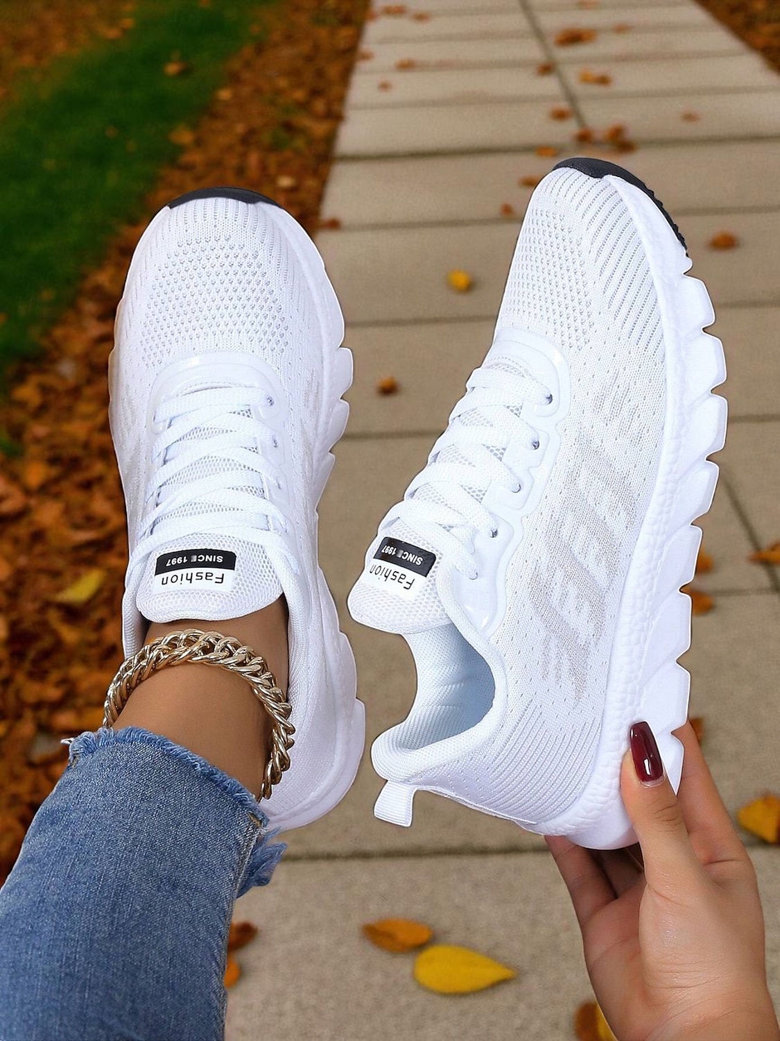 Dámské bílé běžecké tenisky z flyknit – lehké prodyšné boty na chůzi pro přechodné období z léta na podzim, sport a každodenní fitness 2025 - $26.99 –P1
