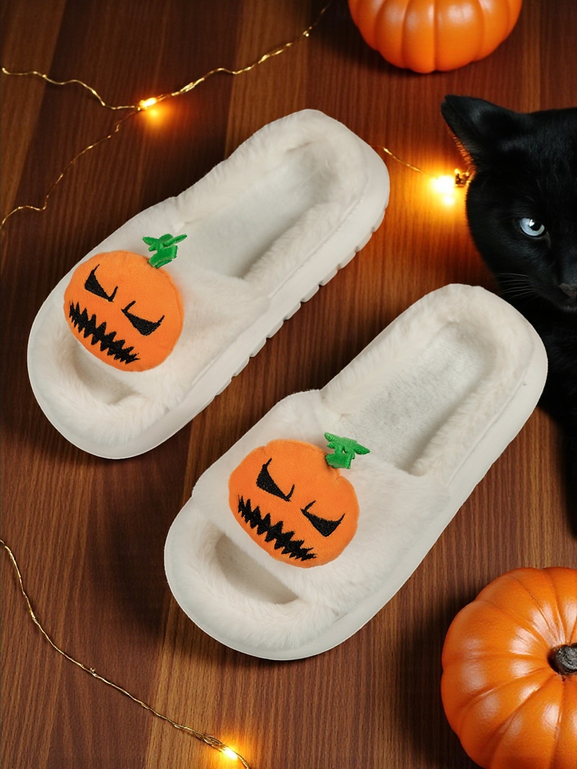 női fehér, bolyhos halloweeni tökcipő – puha beltéri cipő vicces rajzfilmfigurás dizájnnal őszi és ünnepi otthoni viseletre 2025 - $19.99 –P3