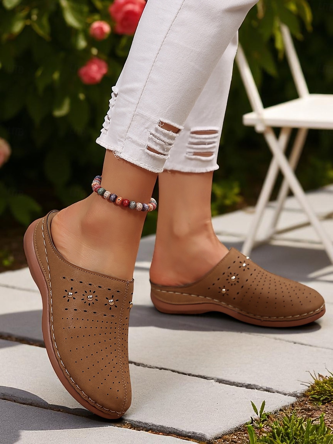 mules à enfiler découpées pour femmes – sabots confortables et respirants pour les journées décontractées, la détente dans le jardin et l'heure du thé sur la terrasse de 2025 ? $24.99 –P6