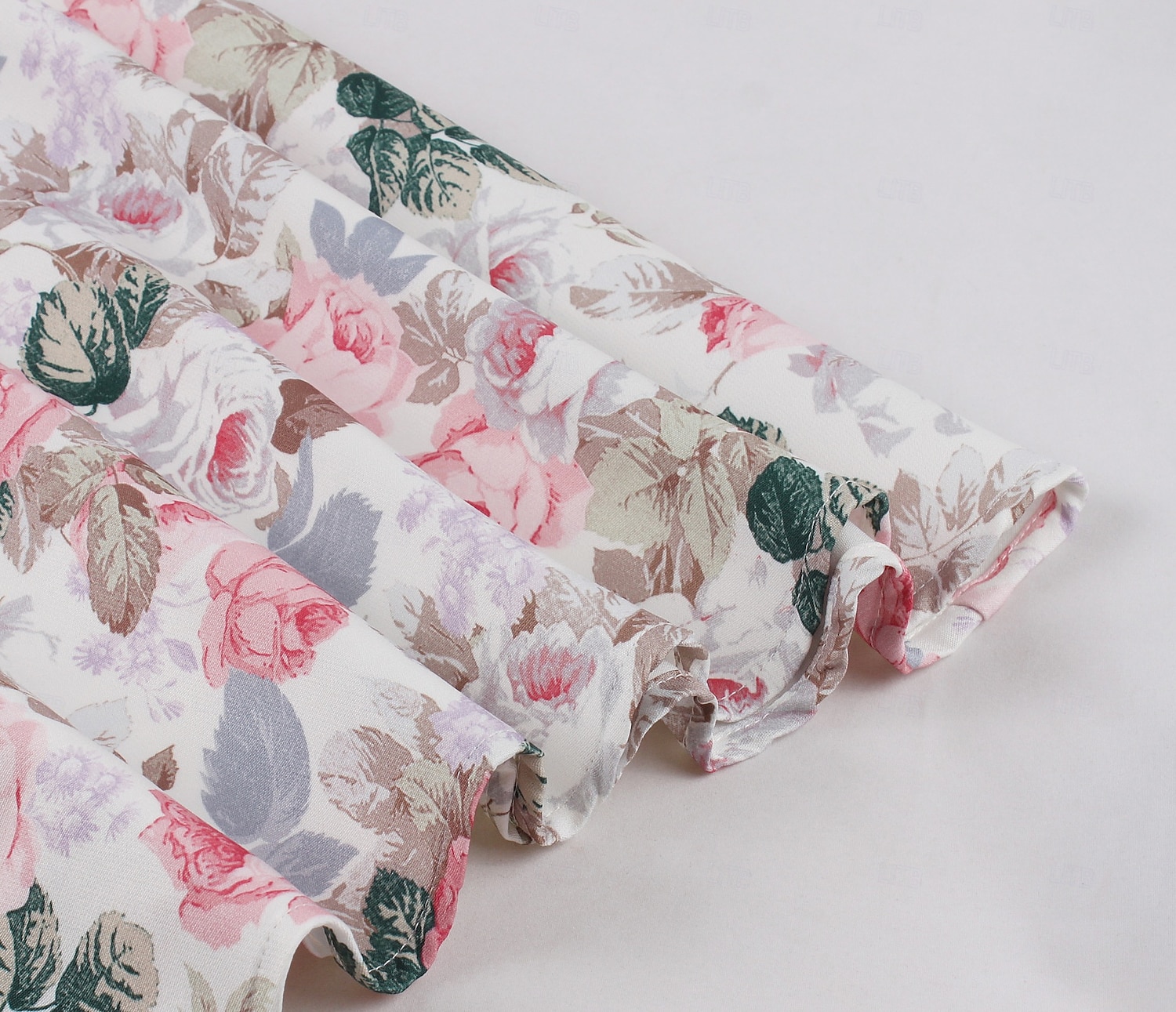 Retro / vintage 1950-luku rockabilly Keskipäivä Swing -mekko Flare mekko Istuvuus ja levennys Kukka Naamiaispuku Naisten Naamiaiset Loma Kausaliteetti Retro-teemaiset juhlat Aikuiset Leninki Kevät 2026 - $34.99 –P8