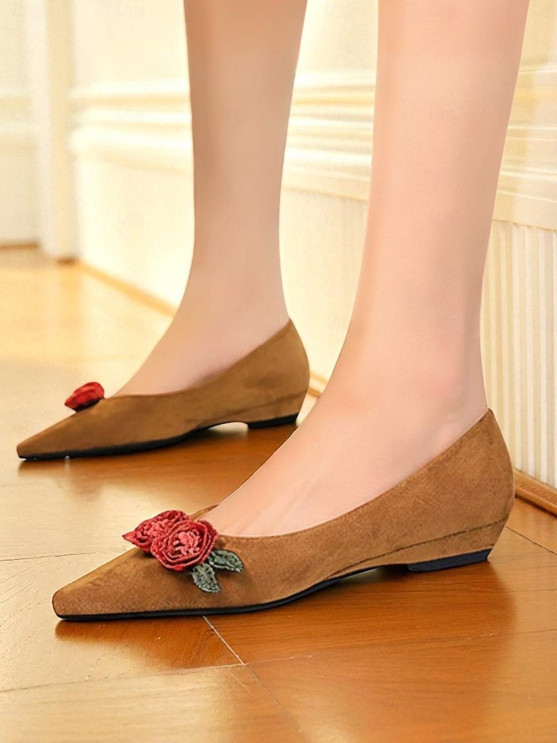 Bailarinas de ante burdeos para mujer: diseño de rosas bordadas con flores, elegantes zapatos sin cordones con punta puntiaguda para salidas informales, fiestas en el jardín y citas románticas. 2025 - $46.99 –P2
