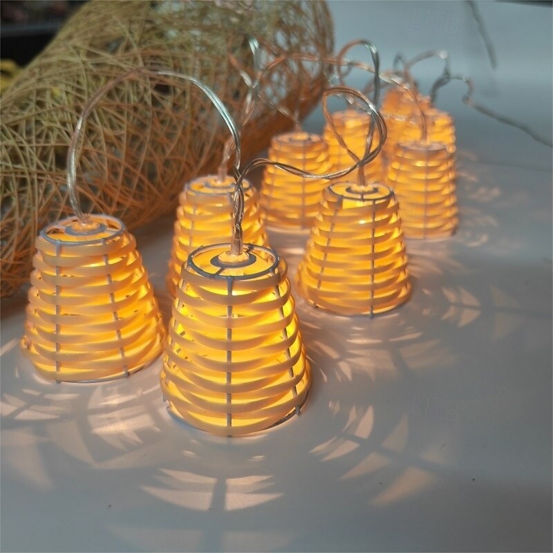 Lanterna decorativa in rattan con luci a stringa - 10 LED in rattan con sfere in stile batteria/energia solare, per interni ed esterni, impermeabile, per patio, casa, pergola, veranda, festa, cortile, del 2025 a $68.99 –P3