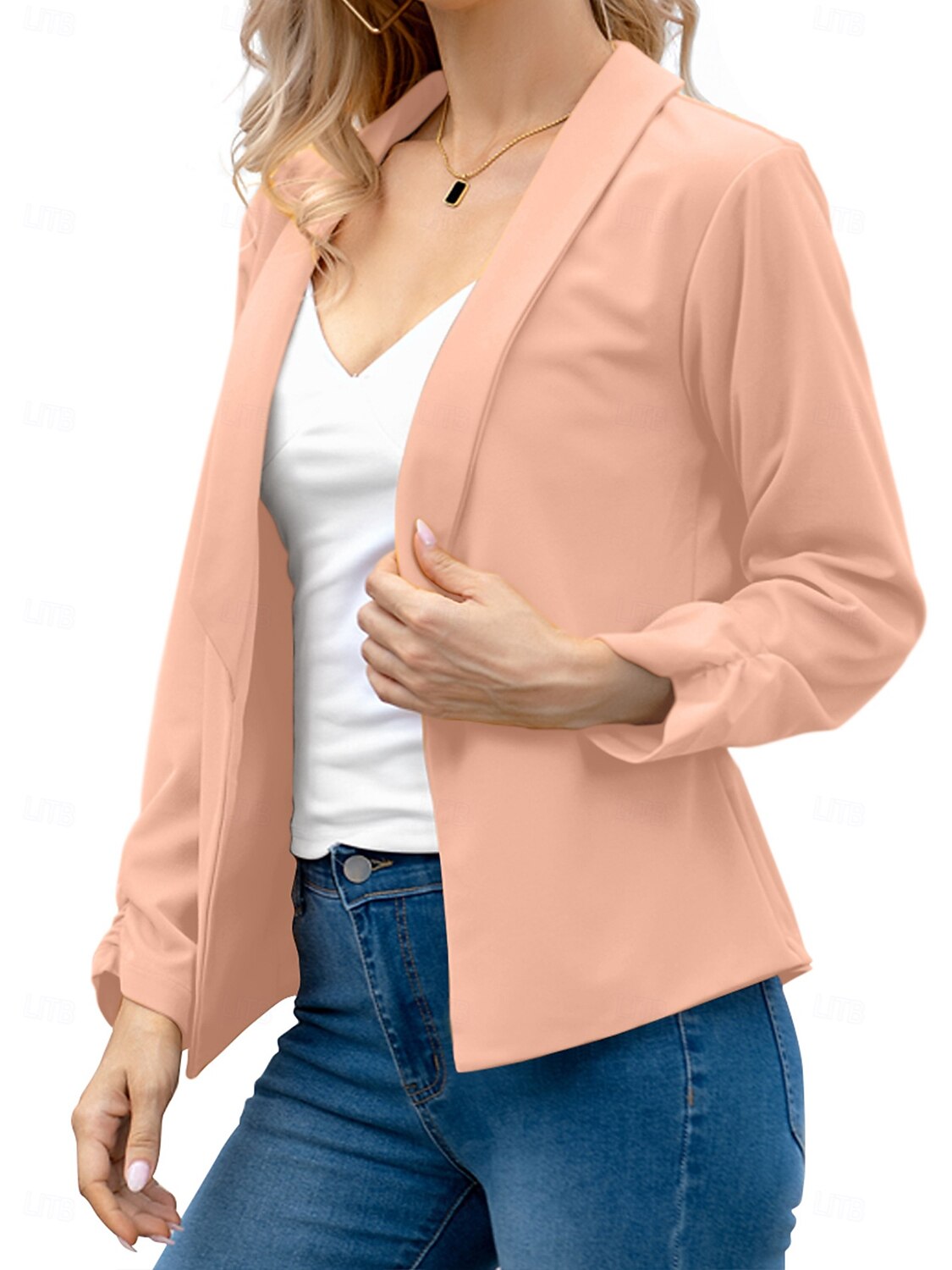 Femmes Blazer Confortable Respirant Coupe ajustée Mode Moderne Uni Travail Quotidien Régulier Col Rabattu Coupe régulière manche longue Vêtements d'extérieur Rose Claire Noir Blanche Printemps Automne de 2025 ? $26.99 –P8