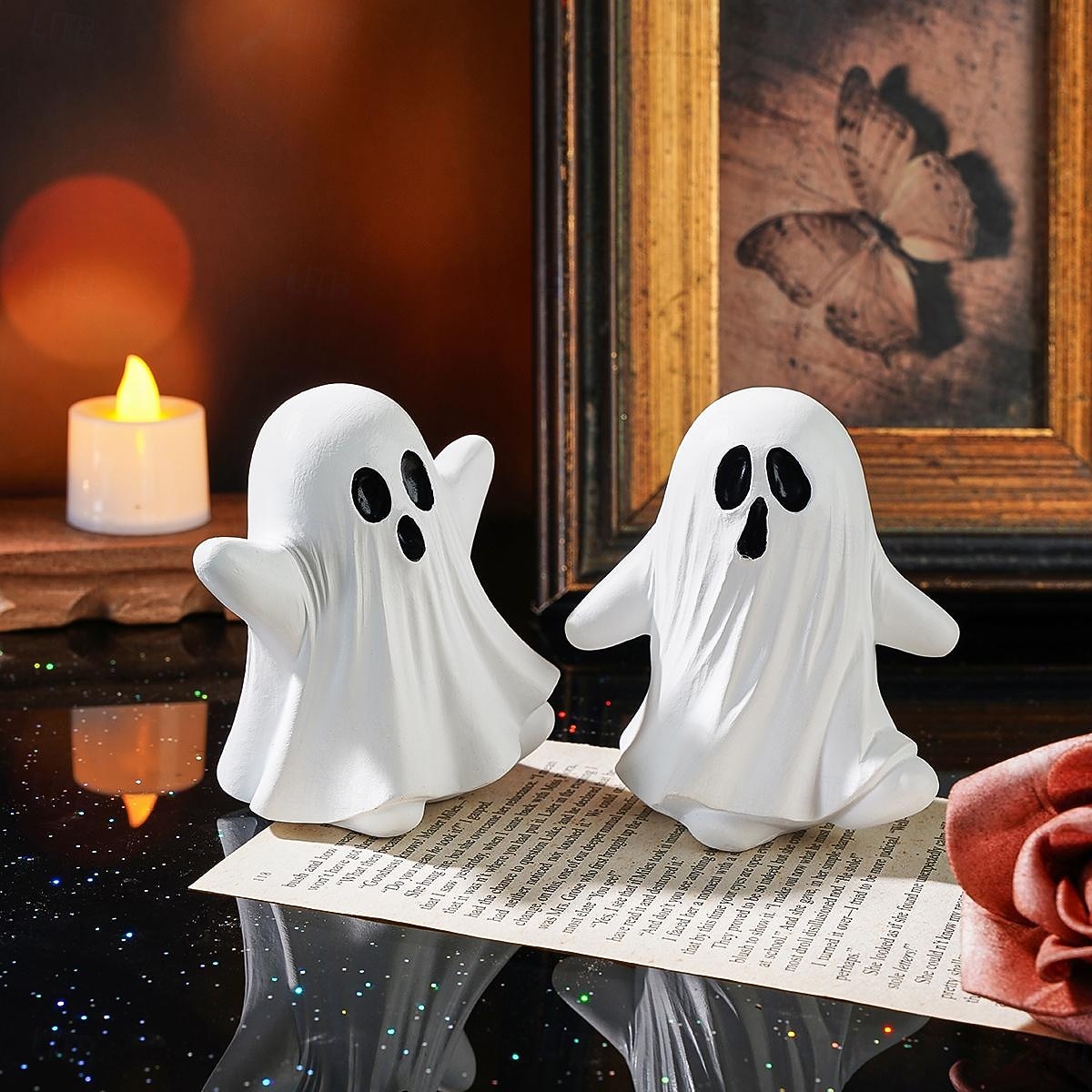 Estátua de Resina de Fantasma Fofo de Halloween Decoração de Mesa de Fantasma Fofo de Robe Branco Ornamento Assustador de Resina de Halloween para Casa de 2026 por $16.99 –P1
