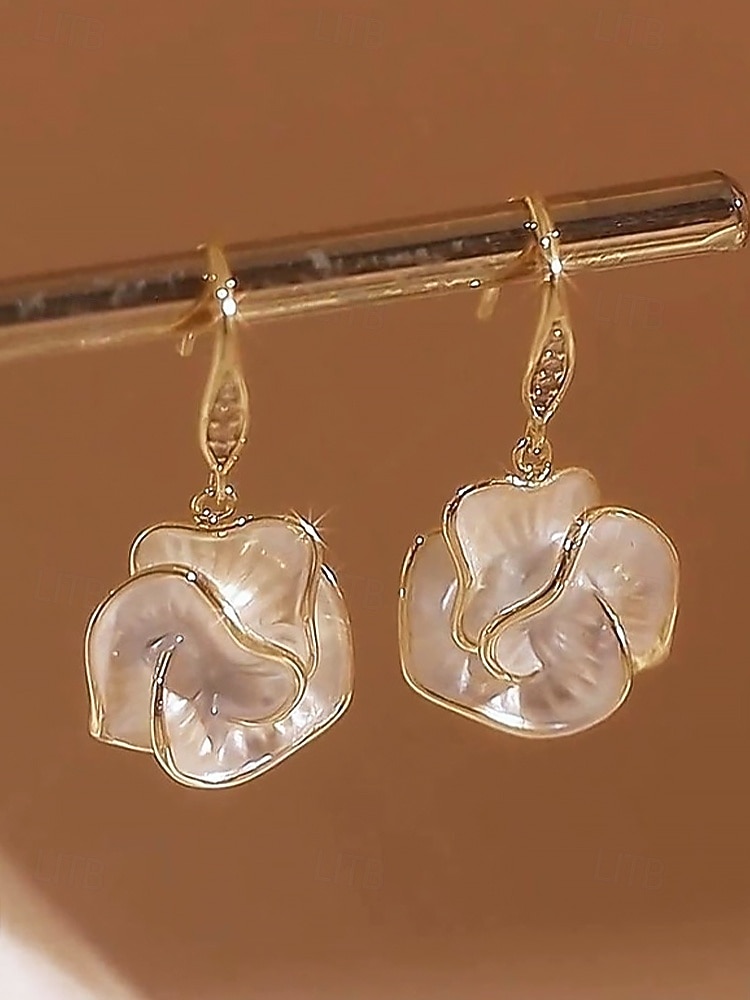 2026年 女性用のエレガントなローズフラワードロップイヤリング - 真珠のような花びらが付いた金メッキ合金、ヴィンテージでロマンチックなスタイル、結婚式、パーティー、フォーマルな機会に最適  コレクション – $11.99 –P3