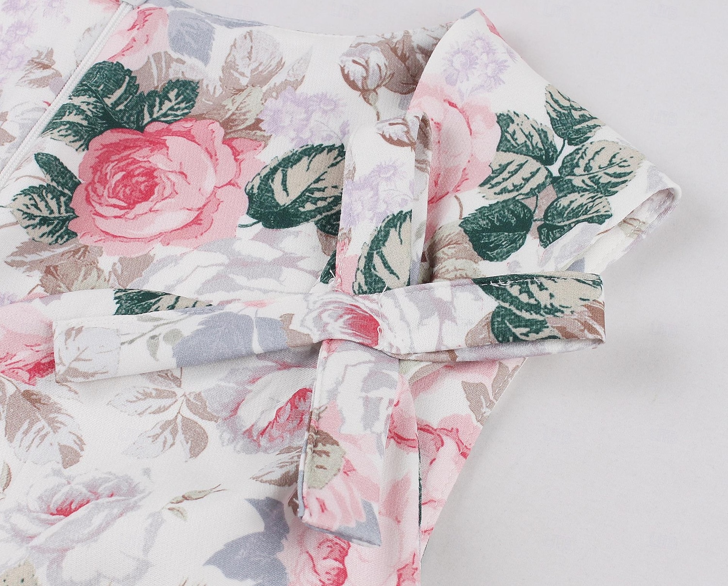 Retro / vintage 1950-luku rockabilly Keskipäivä Swing -mekko Flare mekko Istuvuus ja levennys Kukka Naamiaispuku Naisten Naamiaiset Loma Kausaliteetti Retro-teemaiset juhlat Aikuiset Leninki Kevät 2026 - $34.99 –P4