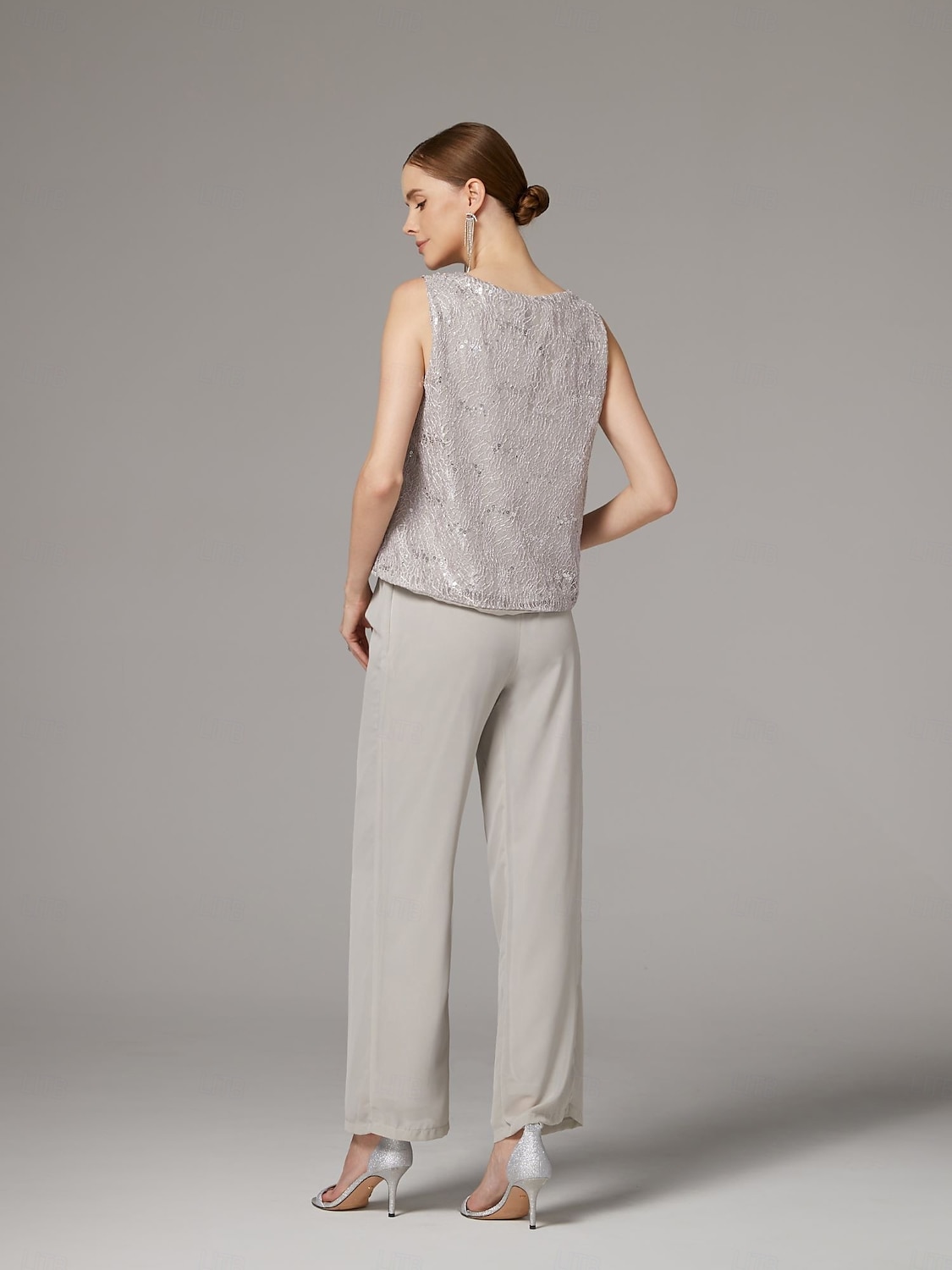 Terninho Traje de 3 peças Longo Vestido Para Mãe dos Noivos Sem Manga Scoop pescoço Elegante Convidado do casamento Chiffon Renda Embrulho incluido com Lantejoulas de 2026 por $183.99 –P9