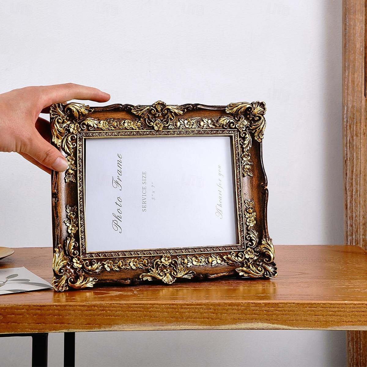 1 kpl eurooppalainen kolmiulotteinen kuviointi suorakulmainen klassinen valokuvakehys hartsimateriaalista, joka sopii perhevalokuvakoristeluun ja valokuvausrekvisiittaan 2026 - $14.99 –P10