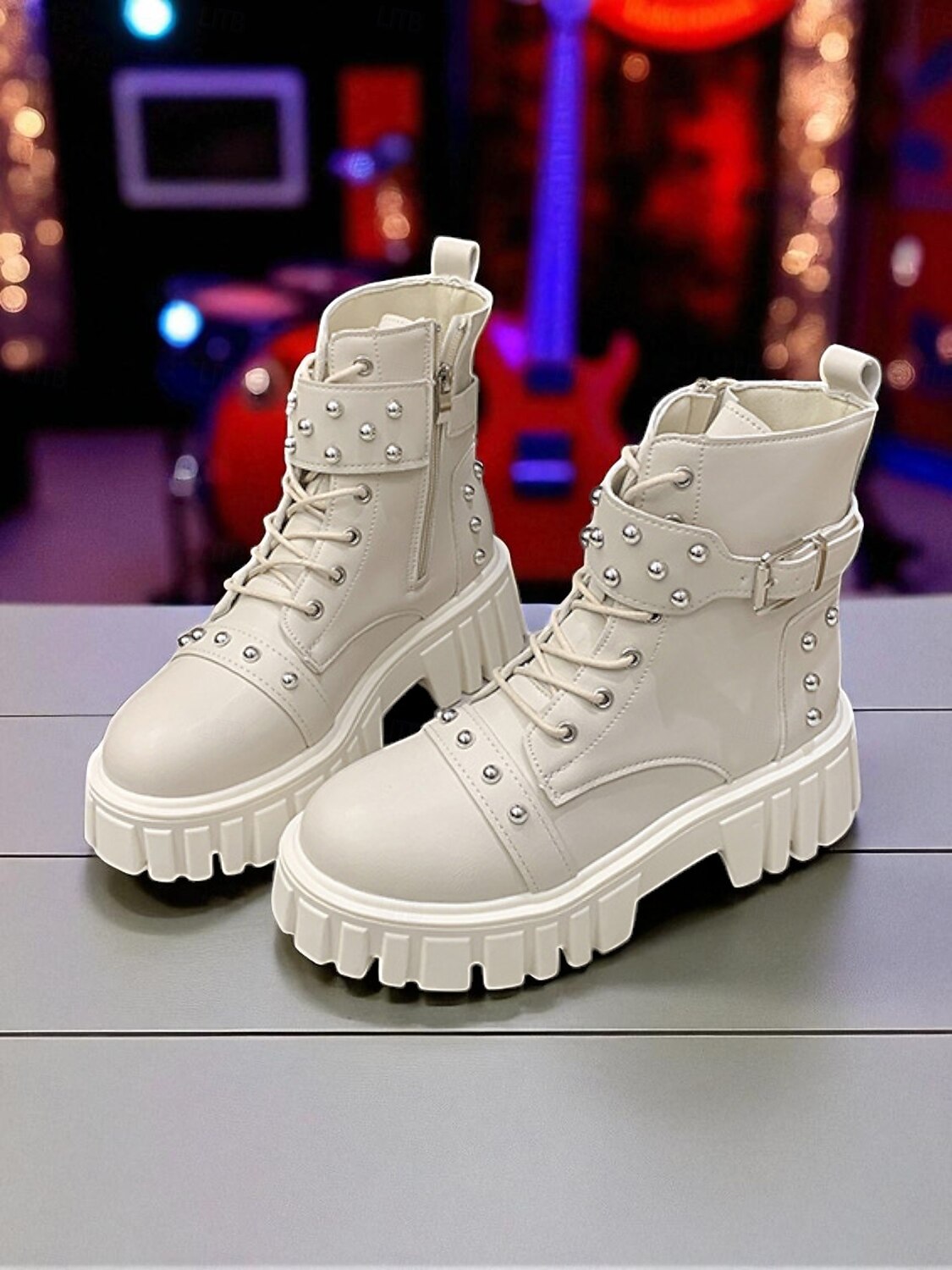 bottes motardes cloutées en similicuir noir pour femme avec semelle plateforme épaisse et fermeture éclair latérale &Bottines à boucle style punk pour ados et femmes, idéales pour les concerts et le de 2025 ? $29.99 –P2