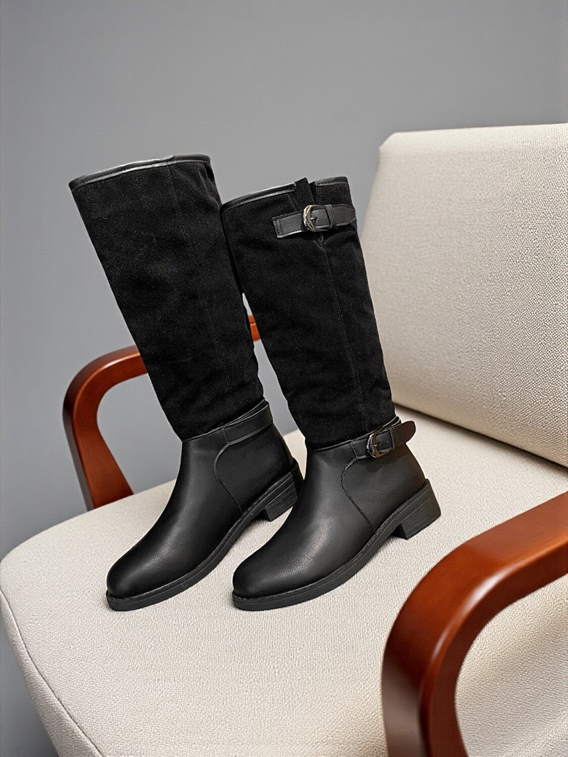 bottes hautes à tige réglable pour femmes - combinaison de daim et de similicuir avec détail de boucle, chaussures de style équitation à la mode pour les tenues décontractées urbaines et les vêtements de 2025 ? $54.99 –P3
