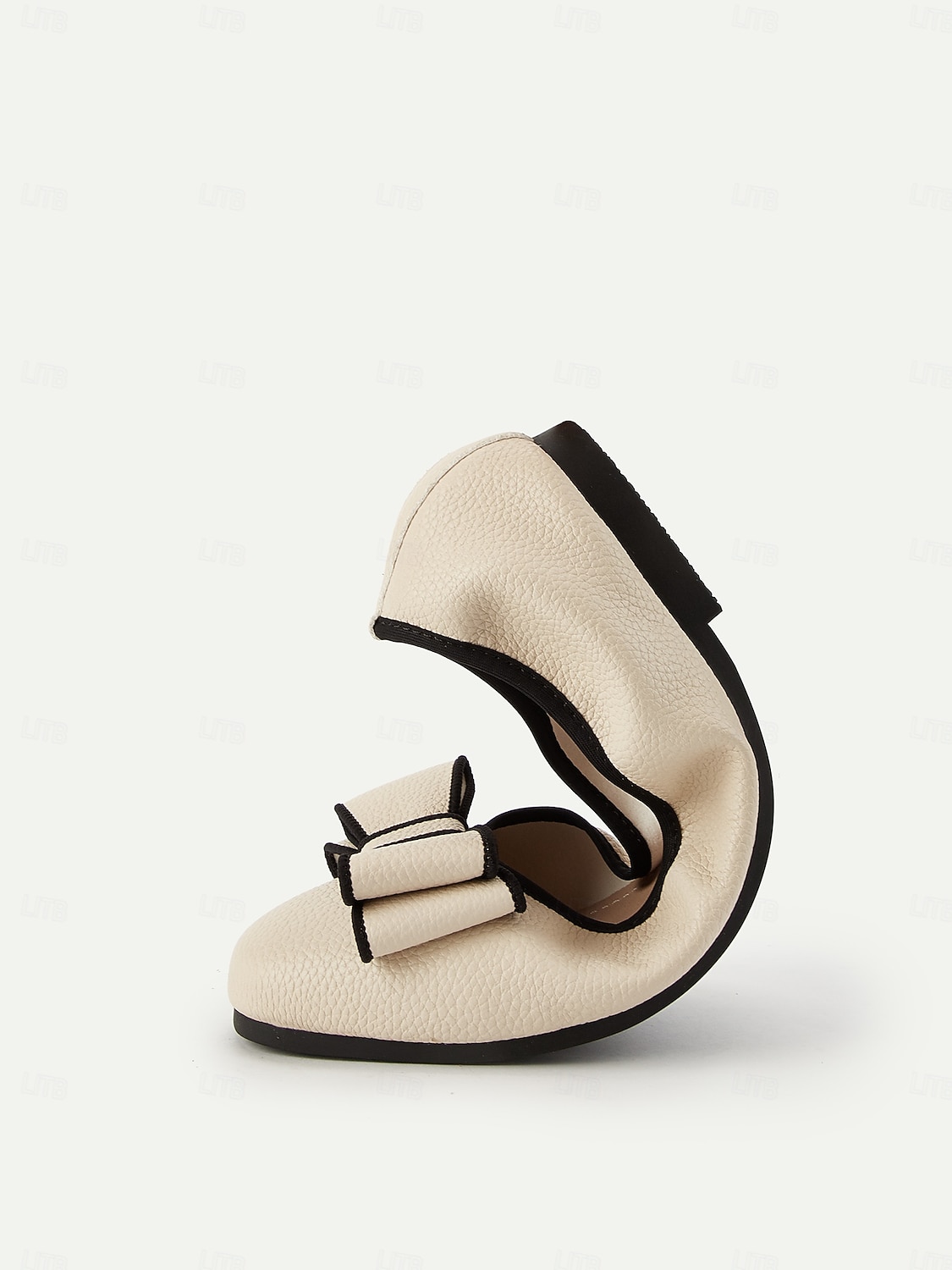 Ballerines en similicuir crème pour femmes - chaussures à enfiler à bout rond avec bordure noire et nœud décoratif, chaussures confortables pour un usage décontracté, au bureau et au quotidien de 2025 ? $34.99 –P3