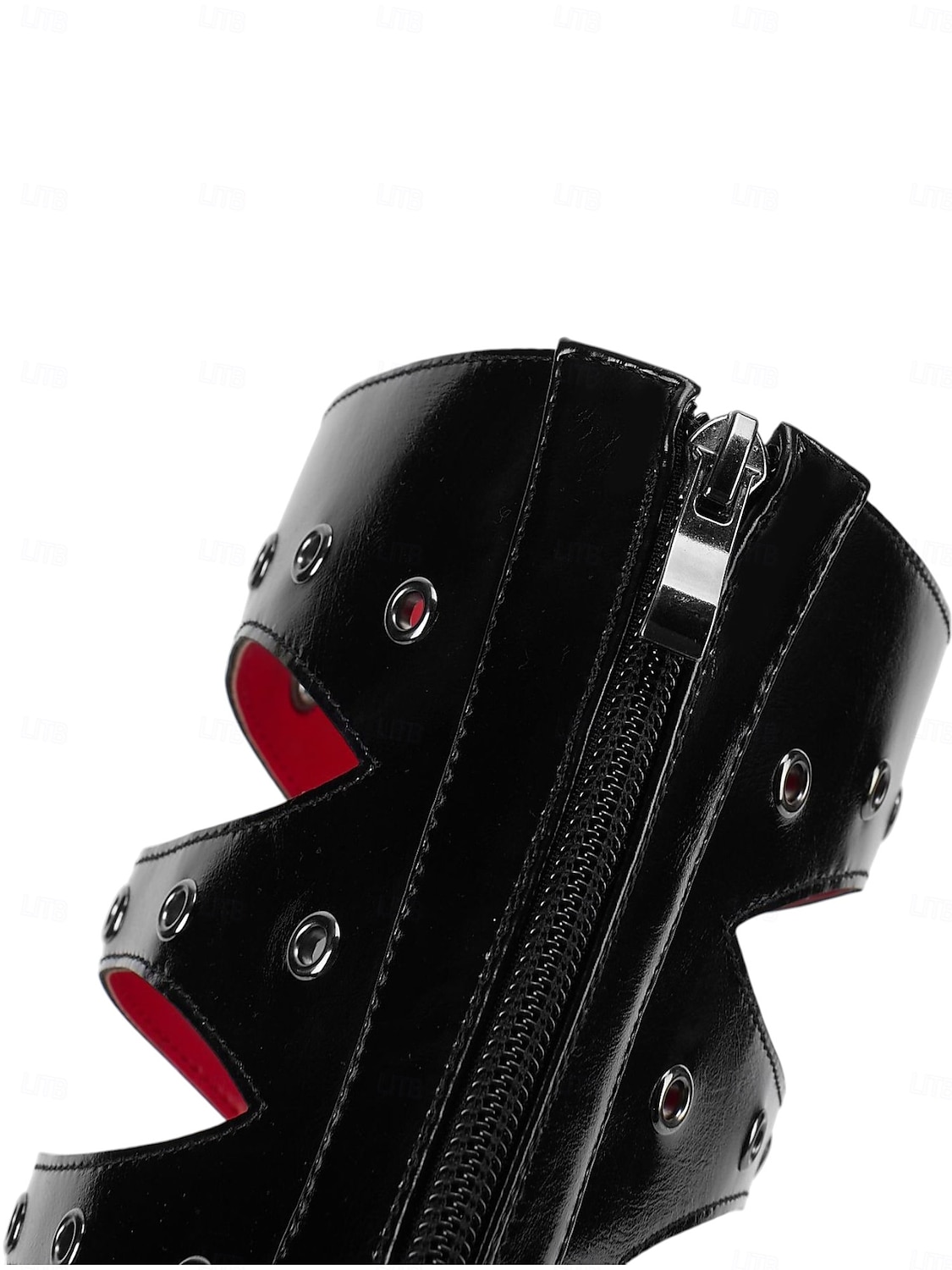 Bottes hautes gothiques ajourées pour femmes, bottes à talons à lacets rétro avec design découpé, chaussures de costume élégantes pour tenues de fête d'Halloween de 2025 ? $109.99 –P10