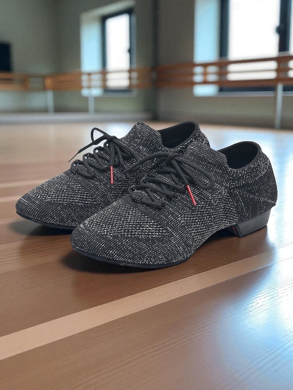 scarpe da ballo professionali da donna - scarpe da jazz e da allenamento in Flyknit rosa corallo con lacci, tacco basso, design leggero e traspirante per spettacoli di ballo da sala, latino e sul del 2026 a $34.99 –P5