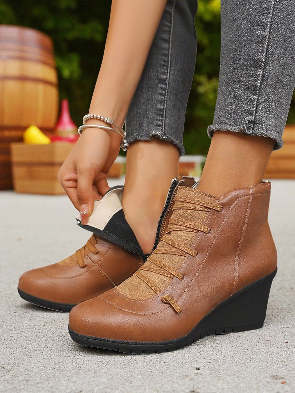 Bottines compensées en similicuir marron pour femme avec fermeture éclair latérale – bottines à lacets décontractées et confortables pour le travail, le shopping et les voyages de 2025 ? $32.99 –P4
