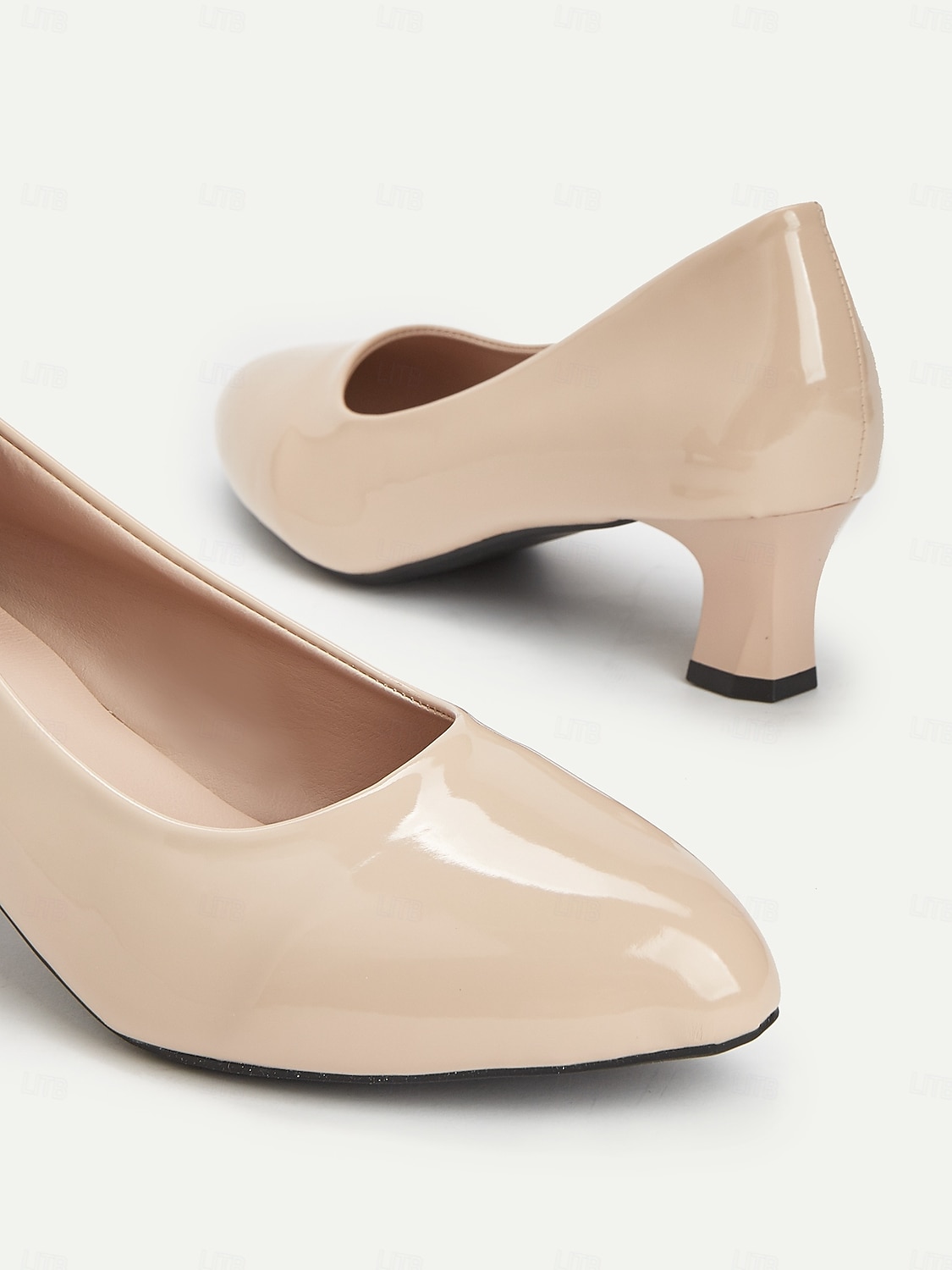 Scarpe eleganti da donna in similpelle nera verniciata con tacco medio - classiche décolleté con punta tonda per ufficio, abbigliamento business e chiesa. del 2026 a $26.99 –P2