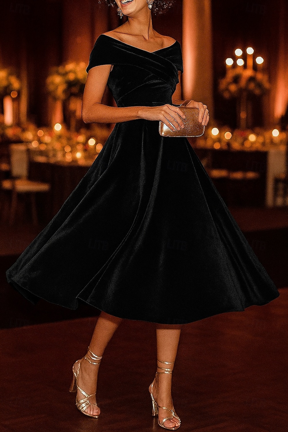 Vestidos de coquetel pretos em linha A, veludo elástico, elegante, vestido formal para casamento, comprimento chá, comprimento midi, ombro de fora com franzido 2025 de 2025 por $131.99 –P1