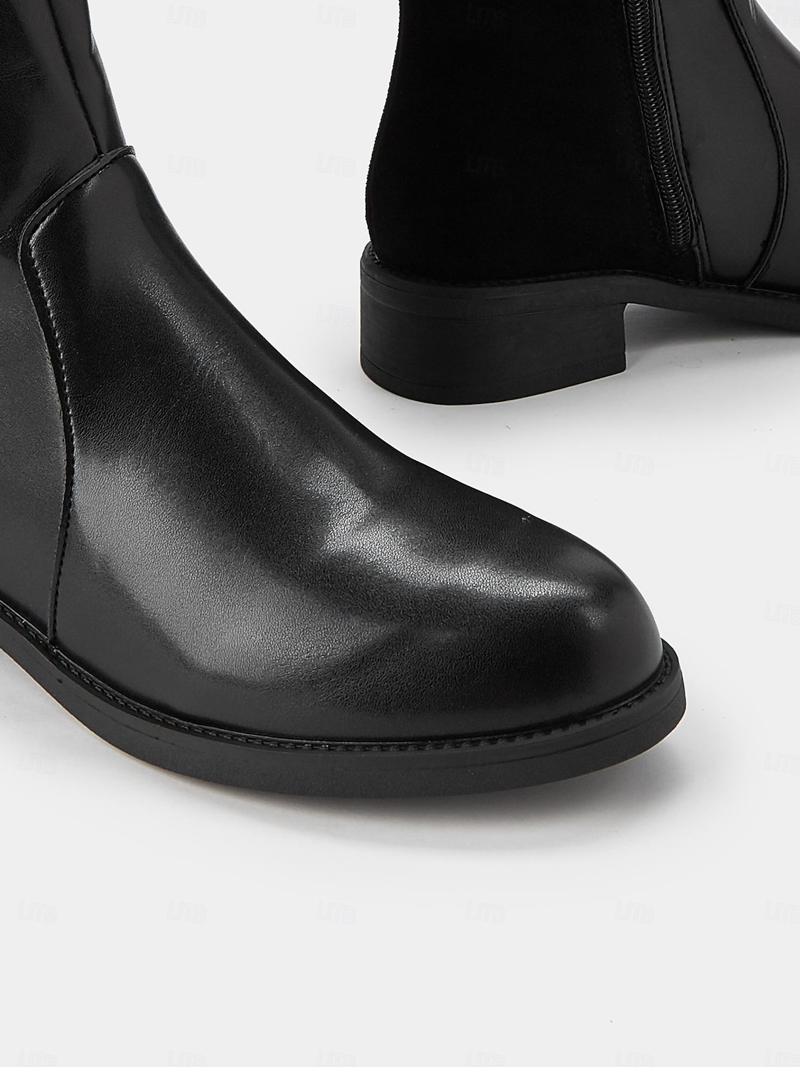 Femmes Bottes Quotidien Bottes hautes au genou Petit talon Bout Rond Occasionnel Minimalisme Faux daim Fermeture éclair Noir Marron de 2025 ? $42.99 –P4