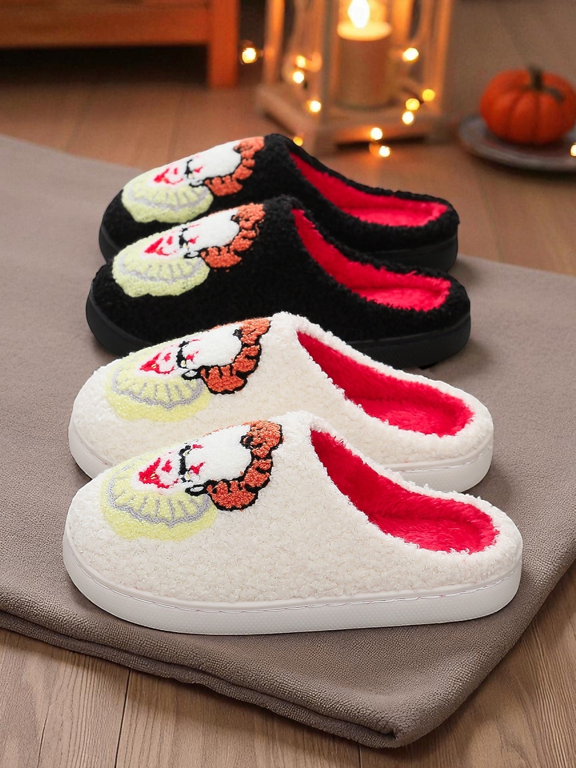 pantofole unisex da clown horror pelose con fodera in peluche rosso - comode scarpe da interno per Halloween, per feste in maschera spaventose e appassionati di film horror del 2025 a $14.99 –P1