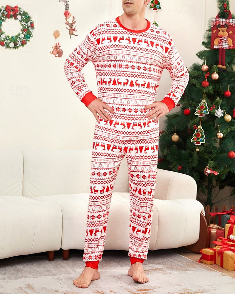 2025年 ファミリールック パジャマ クリスマス柄 家 プリント ルビーレッド 長袖 活発的 マッチング衣装  コレクション – $19.49 –P9