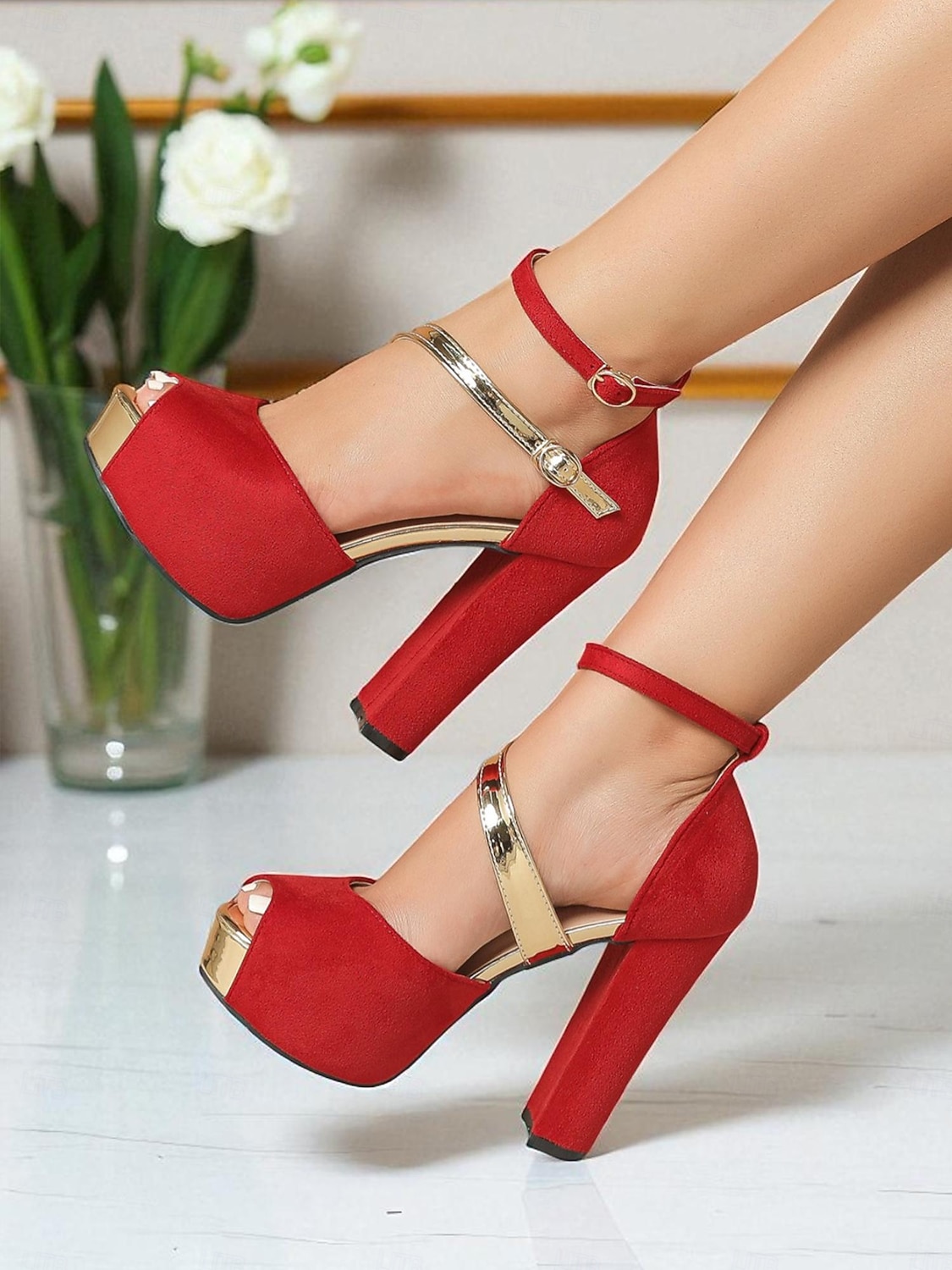 Damen-Sandalen aus rotem Wildleder mit Plateau und Blockabsatz – Peep-Toe-High-Heels mit Knöchelriemen für Partys im Nachtleben und abendliche Clubwear 2025 - $42.99 –P1