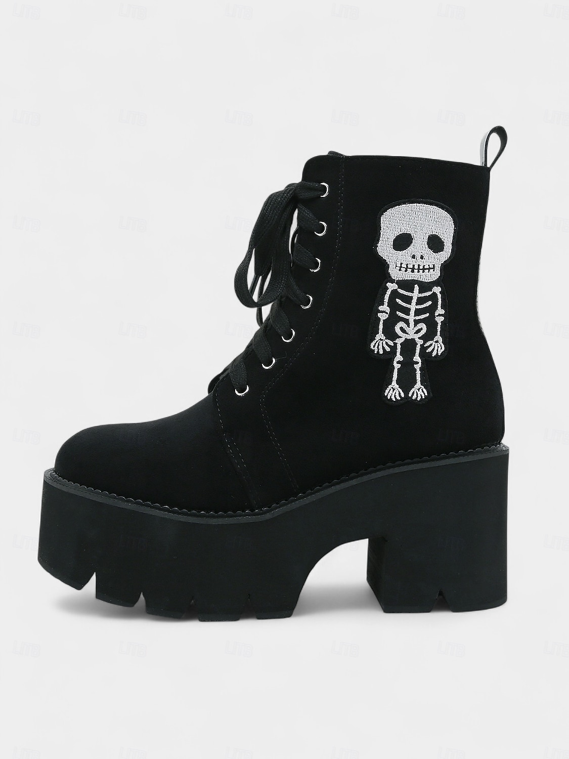 Bottines gothiques à plateforme en daim noir pour femmes - Bottines à lacets et talons épais avec broderie squelette pour Halloween et cosplay d'automne &tenue de fête de 2025 ? $69.99 –P5