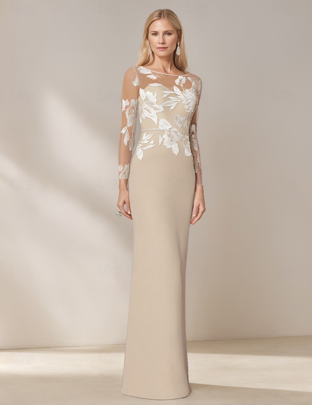 Meerjungfrau  Trompete Mutter der Braut Kleid Elegantes Einfach Bootsauschnitt Floral Bestickte Spitze Bodenlänge Chiffon Lange Ärmel mit Kristallgürtel 2025 - $149.99 –P1
