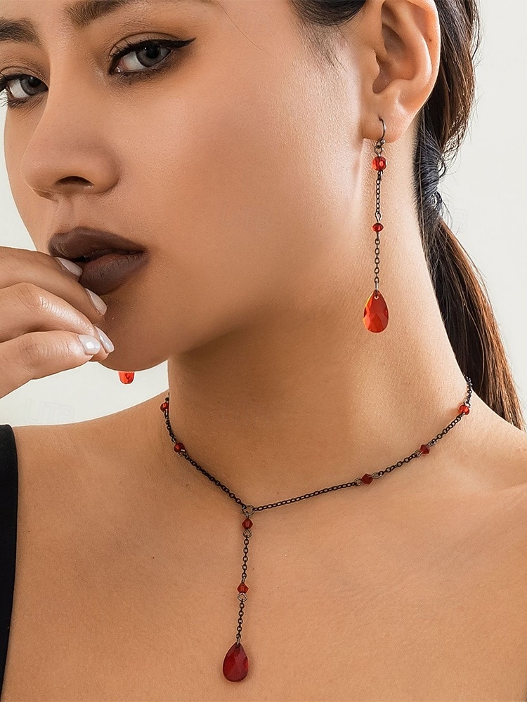 Parure de bijoux gothiques pour femme, style Halloween : collier et boucles d'oreilles en cristal noir, idéale pour les fêtes, le cosplay et la vie nocturne. de 2025 ? $9.99 –P1