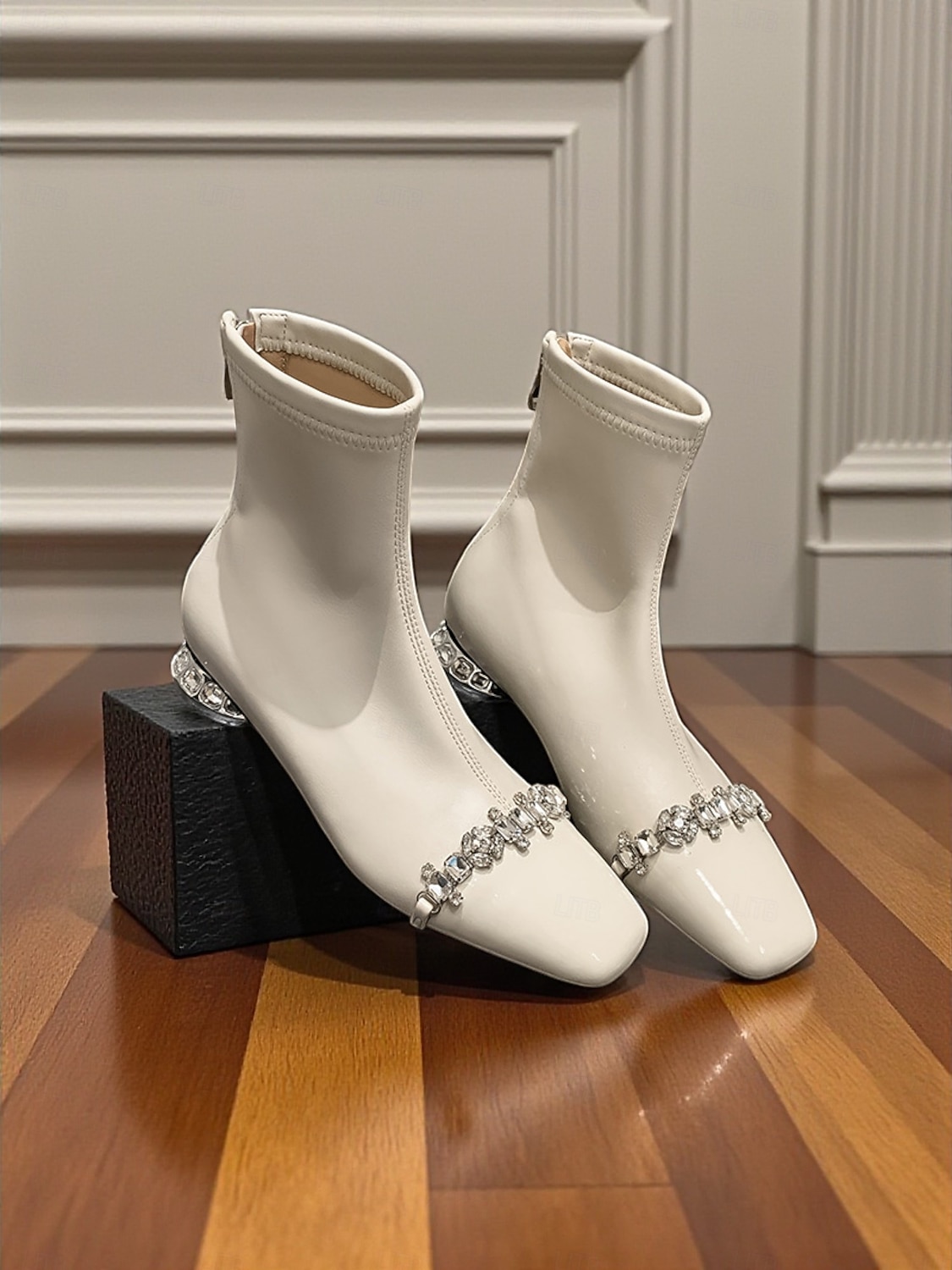 2026年 クリスタル装飾のローヒールとラインストーンストラップが付いたレディースブラックアンクルブーツ、エレガントで都会的な高級パーティーシューズ  コレクション – $109.99 –P5