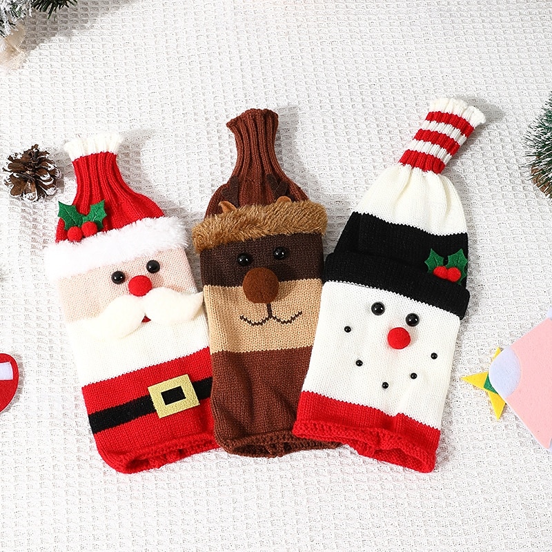 Capa para garrafa de vinho de Natal com champanhe e vinho natalinos com design de Papai Noel, rena e boneco de neve, decoração de mesa festiva para restaurantes, hotéis, jantares, festas e decoração de 2025 por $7.99 –P5
