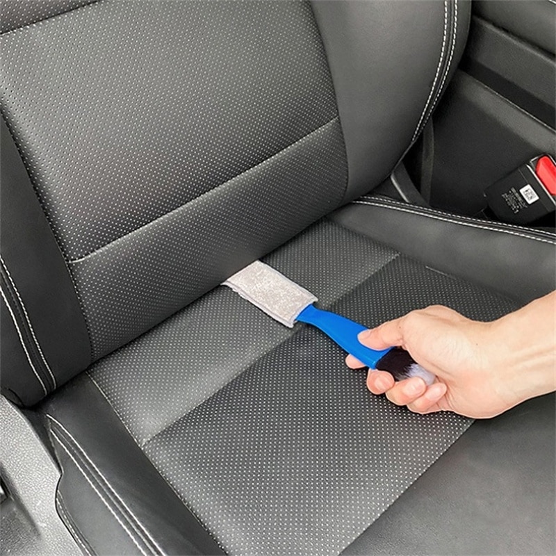 2-in-1-auton tuuletus- ja sisäpuhdistusharja, joka sopii ilmastoinnin tuuletusaukkoihin ja auton sisätiloihin, puhdistaa autosi sisätilat helposti. 2025 - $9.99 –P2