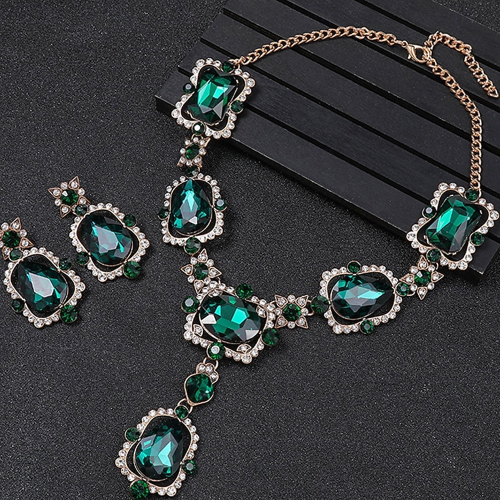 Sieradenset 2 Kromi 1 Ketting Oorbellen Dames Elegant Vintage Modieus Vintagestijl Klassiek Sieraden set Voor Bruiloft Feest Bruiloft gast 2025 - $29.99 –P10