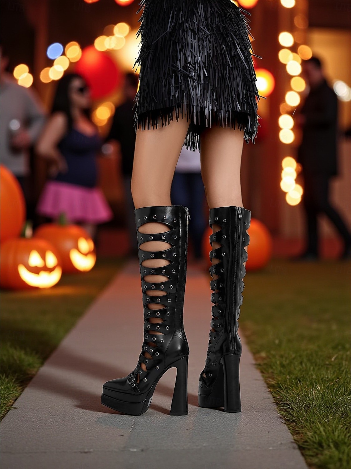 Bottes hautes gothiques ajourées pour femmes, bottes à talons à lacets rétro avec design découpé, chaussures de costume élégantes pour tenues de fête d'Halloween de 2025 ? $109.99 –P6