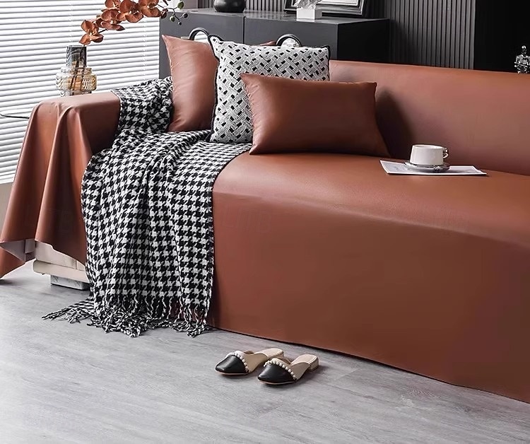 Housse de sofa en faux cuir de luxe anti-rayures housse complète résistante aux cheveux jeté de sofa en une pièce pour toutes les saisons de 2025 ? $33.99 –P3