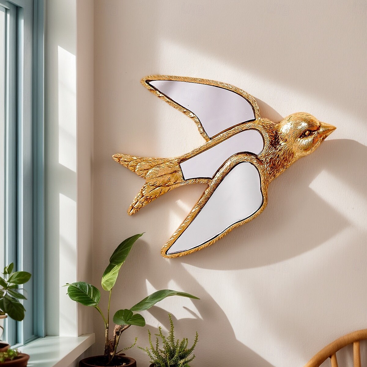 Sculpture murale en résine dorée représentant une hirondelle – Figurine décorative d'oiseau de 5,7 à 7 pouces avec incrustation de miroir, décoration d'intérieur créative pour les amoureux des de 2025 ? $26.99 –P7
