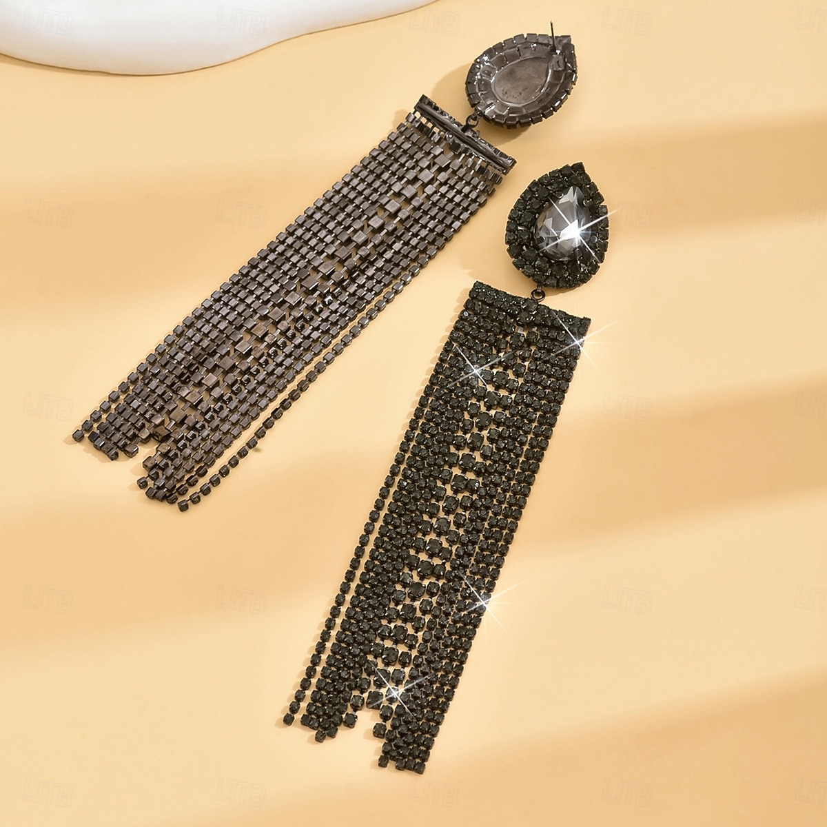orecchini con nappe in strass di cristallo da donna, lunghi gioielli pendenti per feste notturne e abiti da discoteca del 2025 a $14.99 –P5