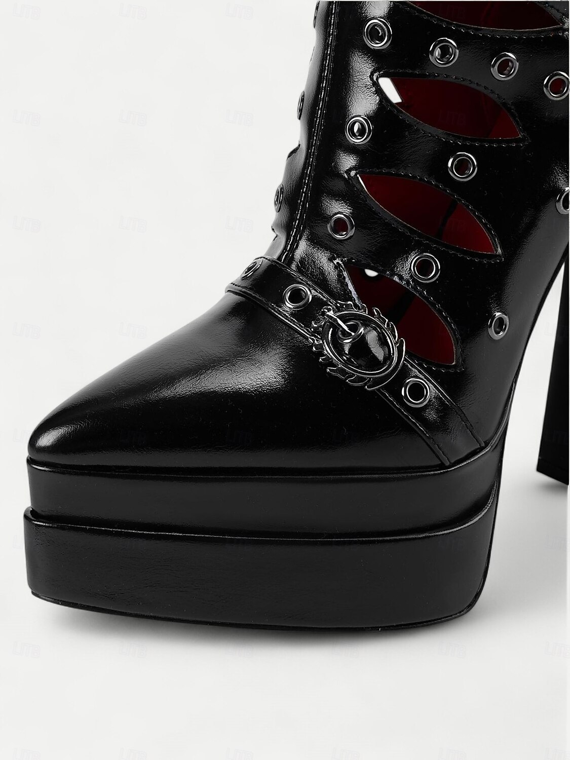 Bottes hautes gothiques ajourées pour femmes, bottes à talons à lacets rétro avec design découpé, chaussures de costume élégantes pour tenues de fête d'Halloween de 2025 ? $109.99 –P8