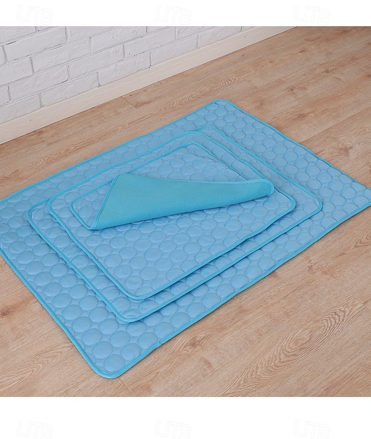 Avkjølende pet matte hunder og katter sommer is silke pet seng pad pustende sofa pute varmt vær 2025 - $5.49 –P3