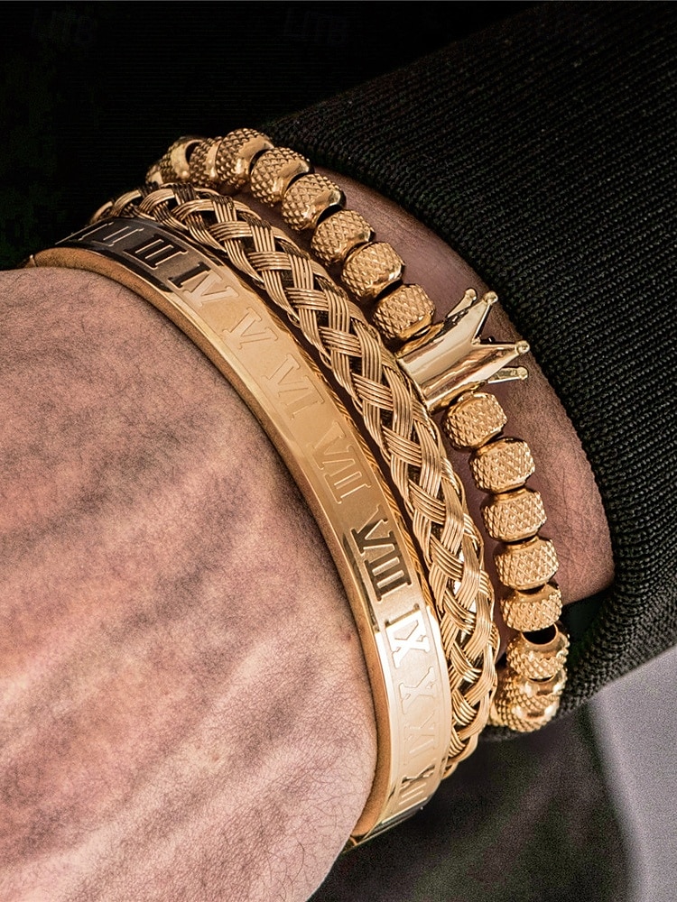 set di bracciali da uomo in acciaio inossidabile dorato: bracciale a 3 pezzi con corona di perline, polsino intrecciato e bracciale con numeri romani per abiti alla moda, feste e occasioni speciali del 2025 a $18.99 –P3