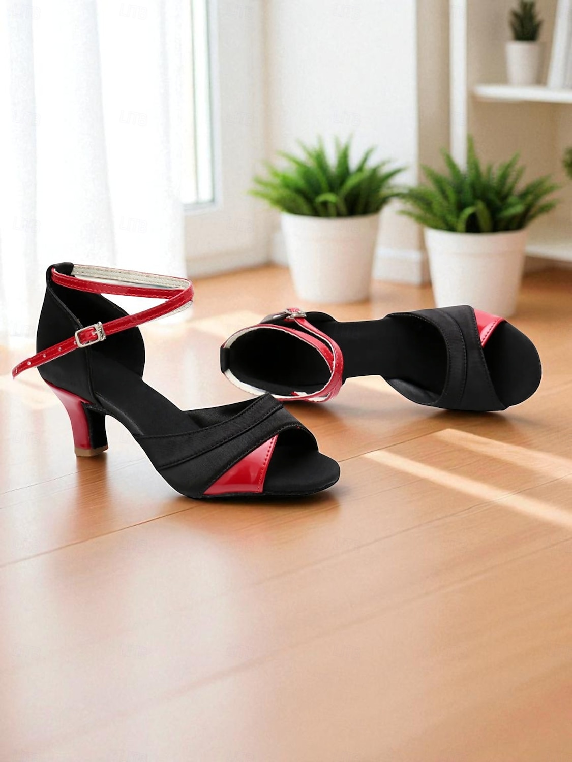 Sandálias femininas pretas e vermelhas para dança latina - sapatos de salão profissionais com bico aberto e salto médio com tira no tornozelo para performance e prática de 2025 por $29.99 –P7