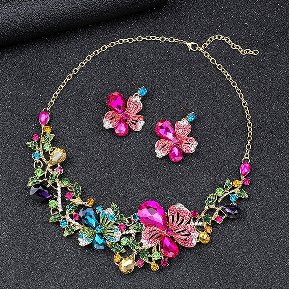 Parure de bijoux 2 Strass Chrome 1 Collier Boucles d'oreilles Femmes Élégant ancien Mode Le style rétro Classique Parure de Bijoux Pour Mariage Soirée robe demoiselle d honneur de 2025 ? $19.99 –P9