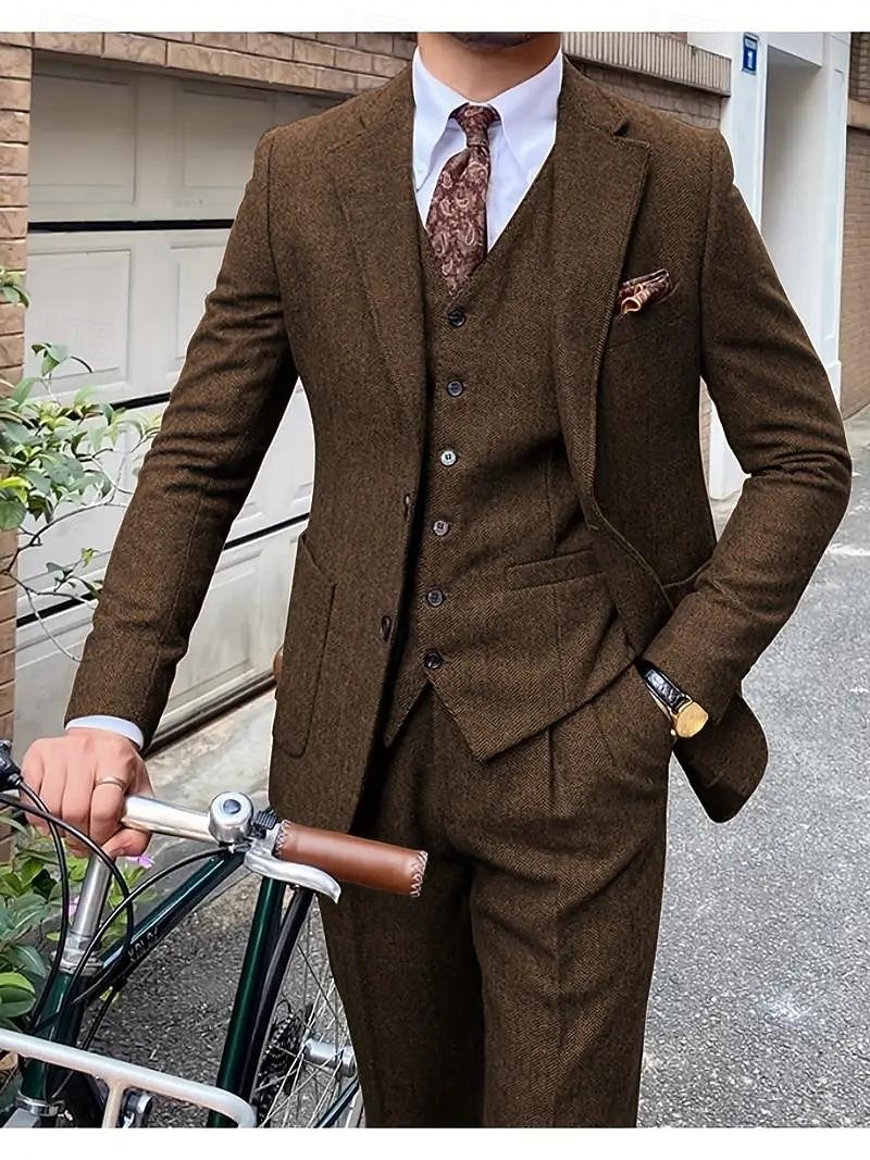 Uomo Casuale Completi in Tweed Bavero classico Caffè Tinta unita Vestibilità su misura 3 pezzi del 2025 a $130.99 –P2